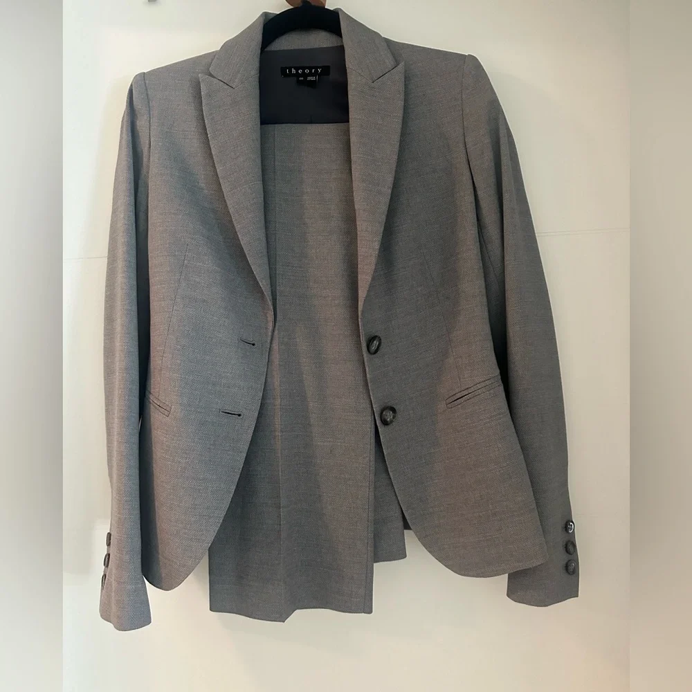 Theory 2 Piece Suit- Wool Grey Blazer and Trousers - Picture 3 of 13